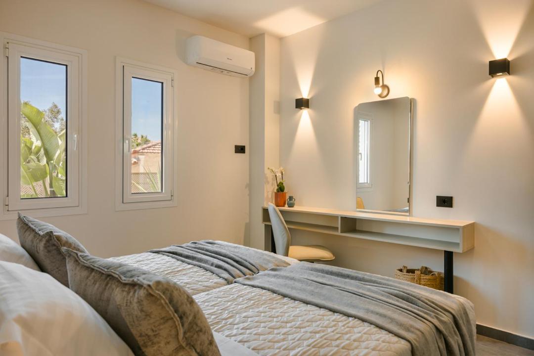 X Luxury Suites Argostóli Extérieur photo
